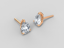 Carica l'immagine nel visualizzatore di Gallery, Laura